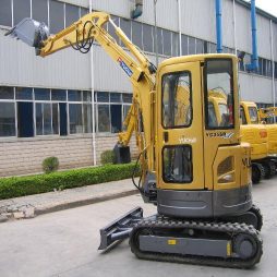 Мини-экскаватор YUCHAI YC 35SR