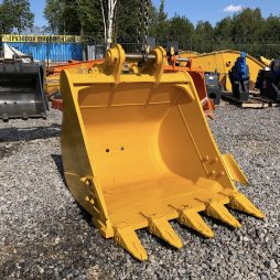 Ковш для KOMATSU 240